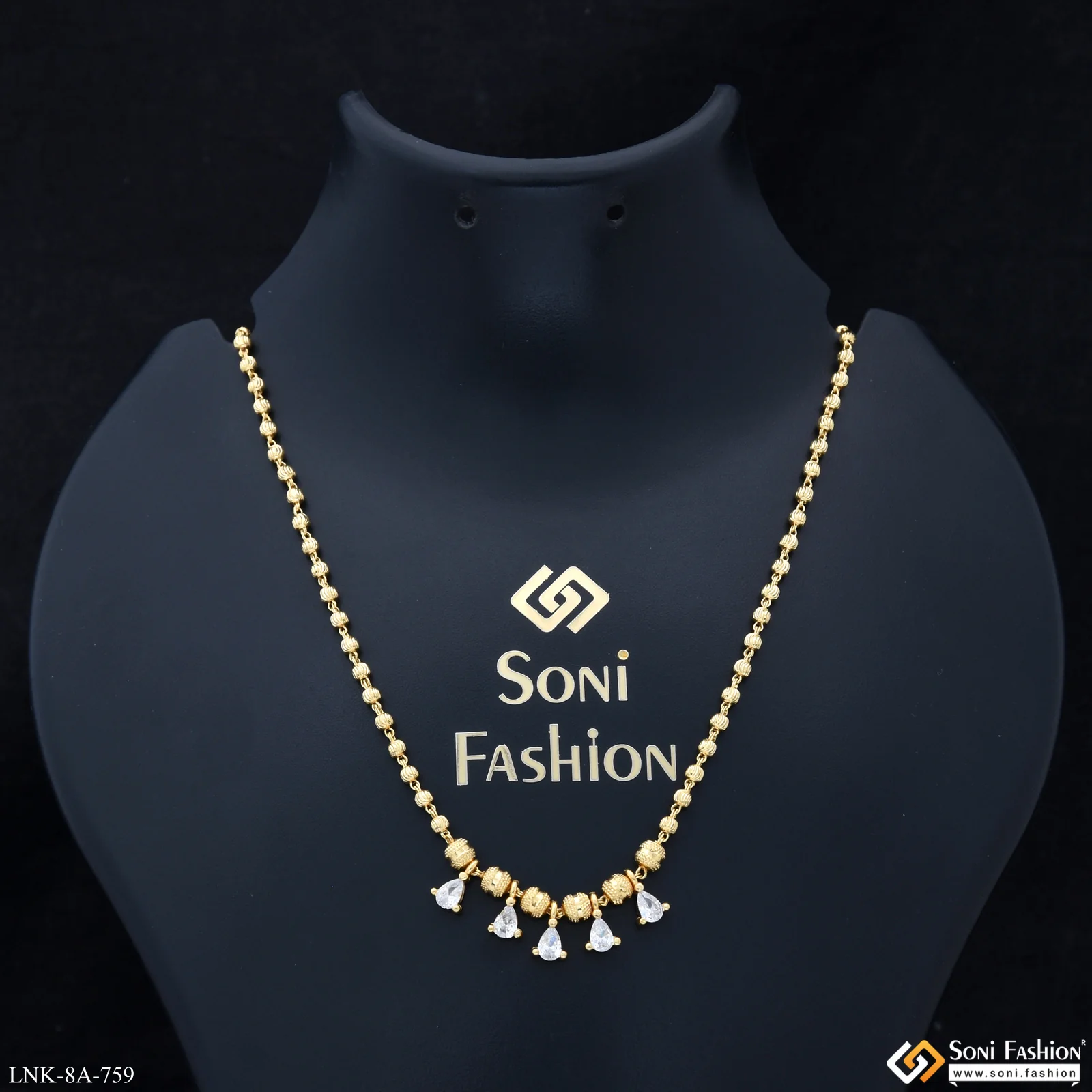 Superior Quality Gold Plated Necklace for Ladies - Style A759