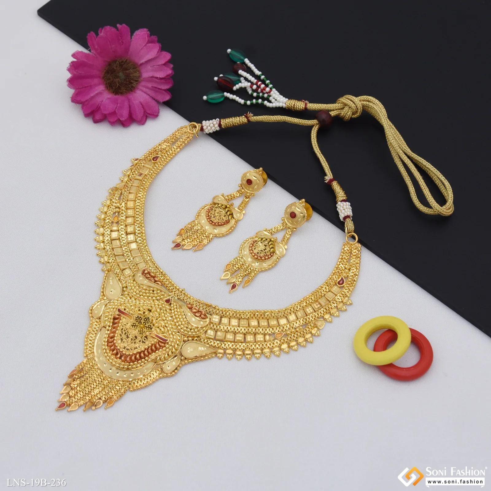 Superior Quality Gold Plated Necklace Set for Women - Style B236 - Image 3