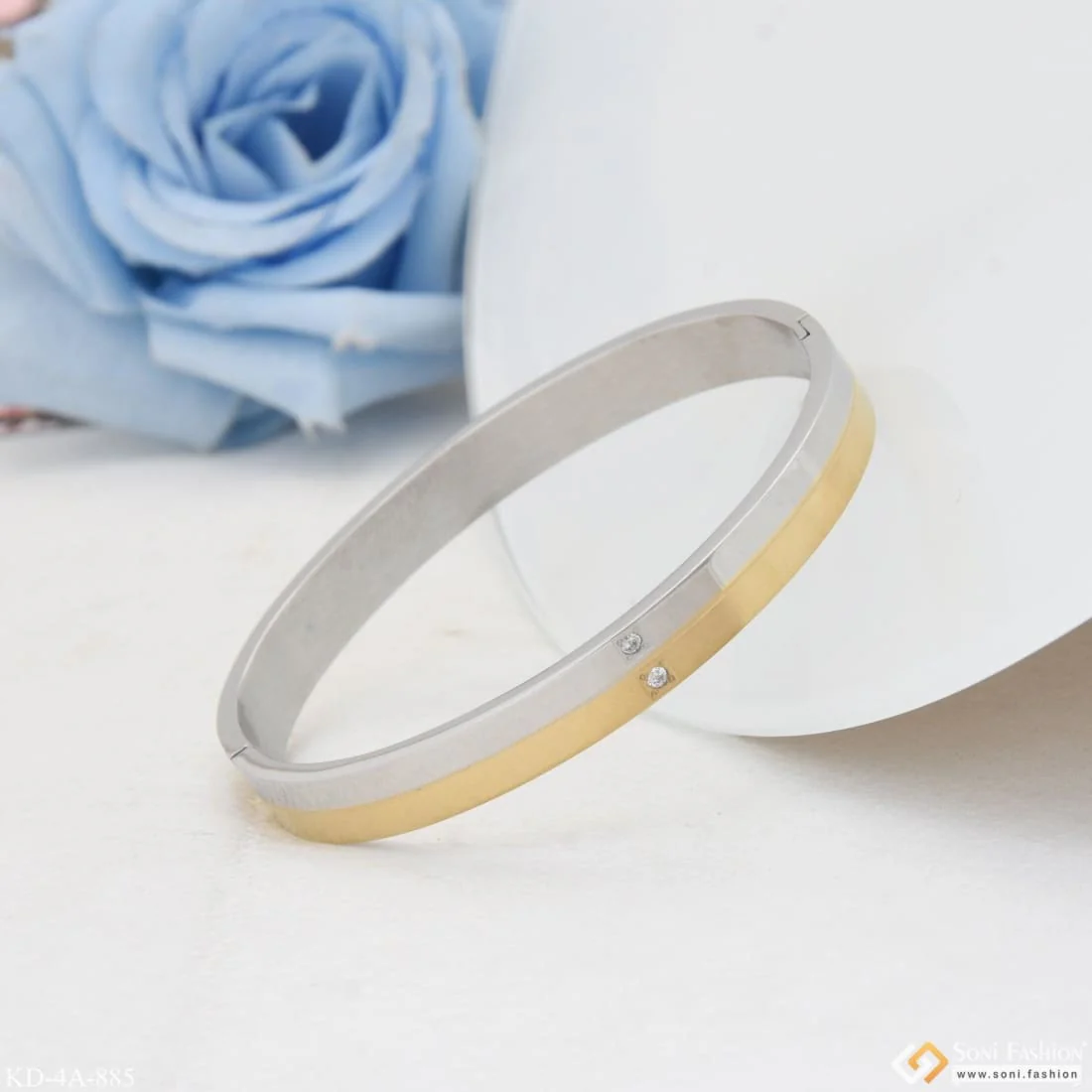 Superior Quality Hand-Crafted Design Golden Color Kada for Men - Style A885 - Image 2