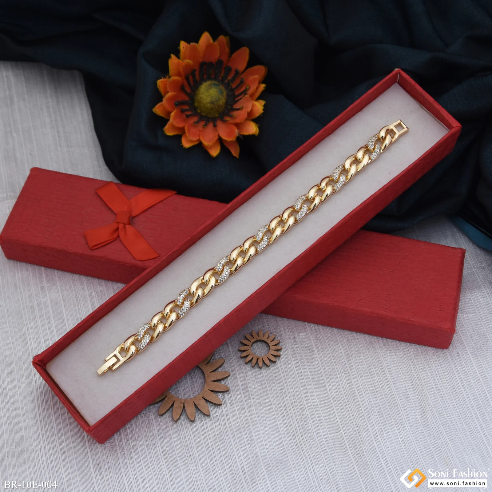 Trending Design Gold Plated Link Bracelet for Men - Style E004 - Image 5