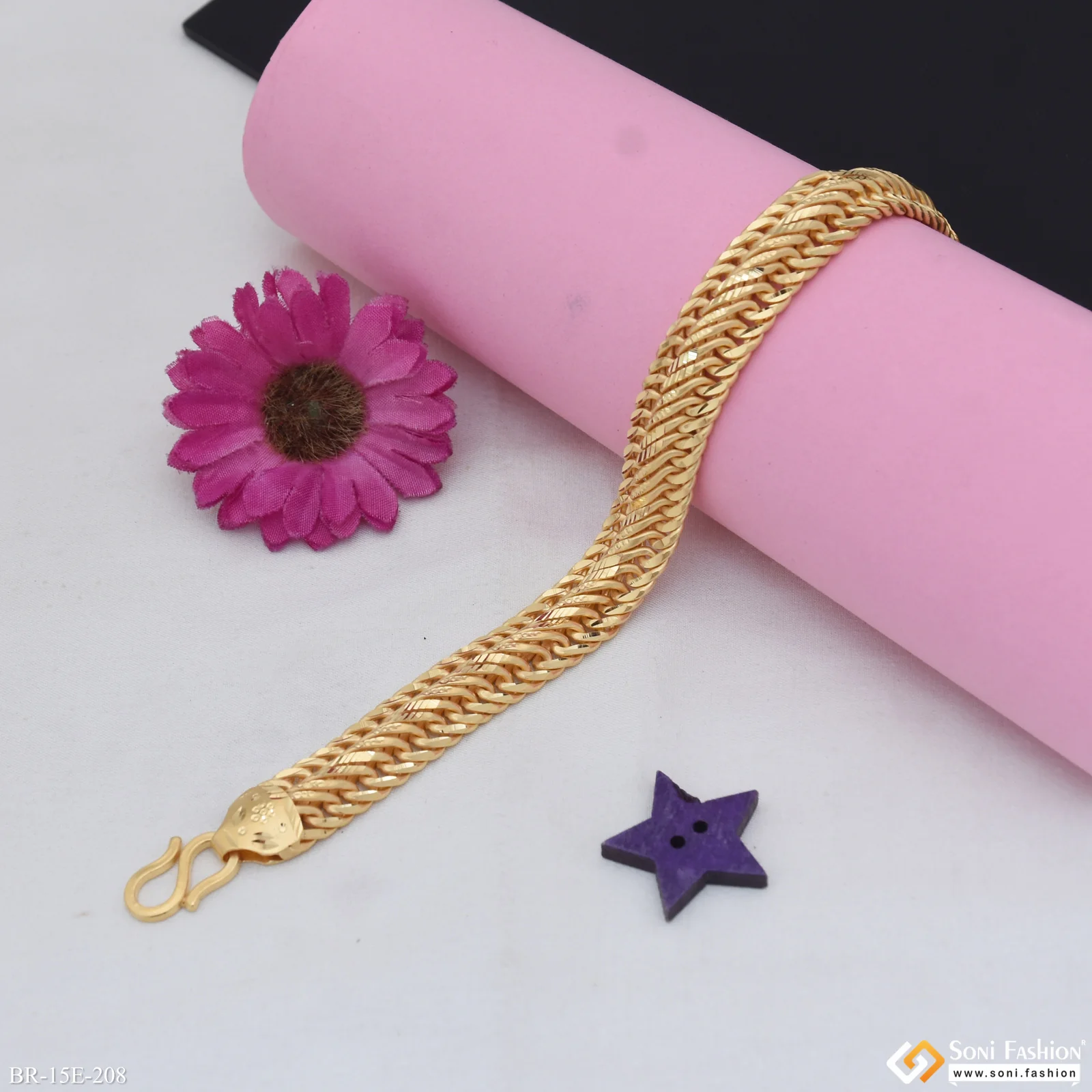 Trending Design Gold Plated Link Bracelet for Men - Style E208 - Image 4