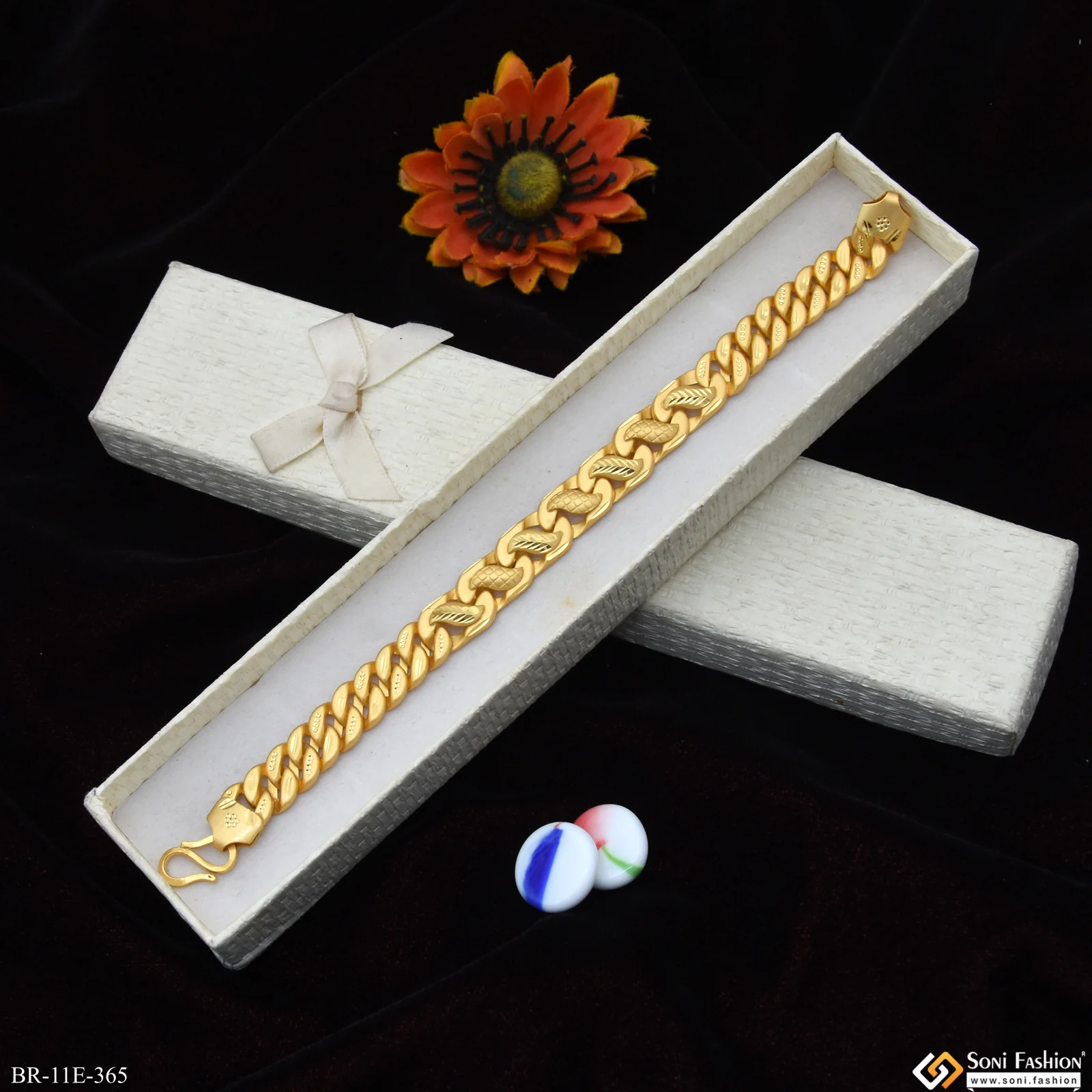 Trending Design Gold Plated Pokal Bracelet for Men - Style E365 - Image 5