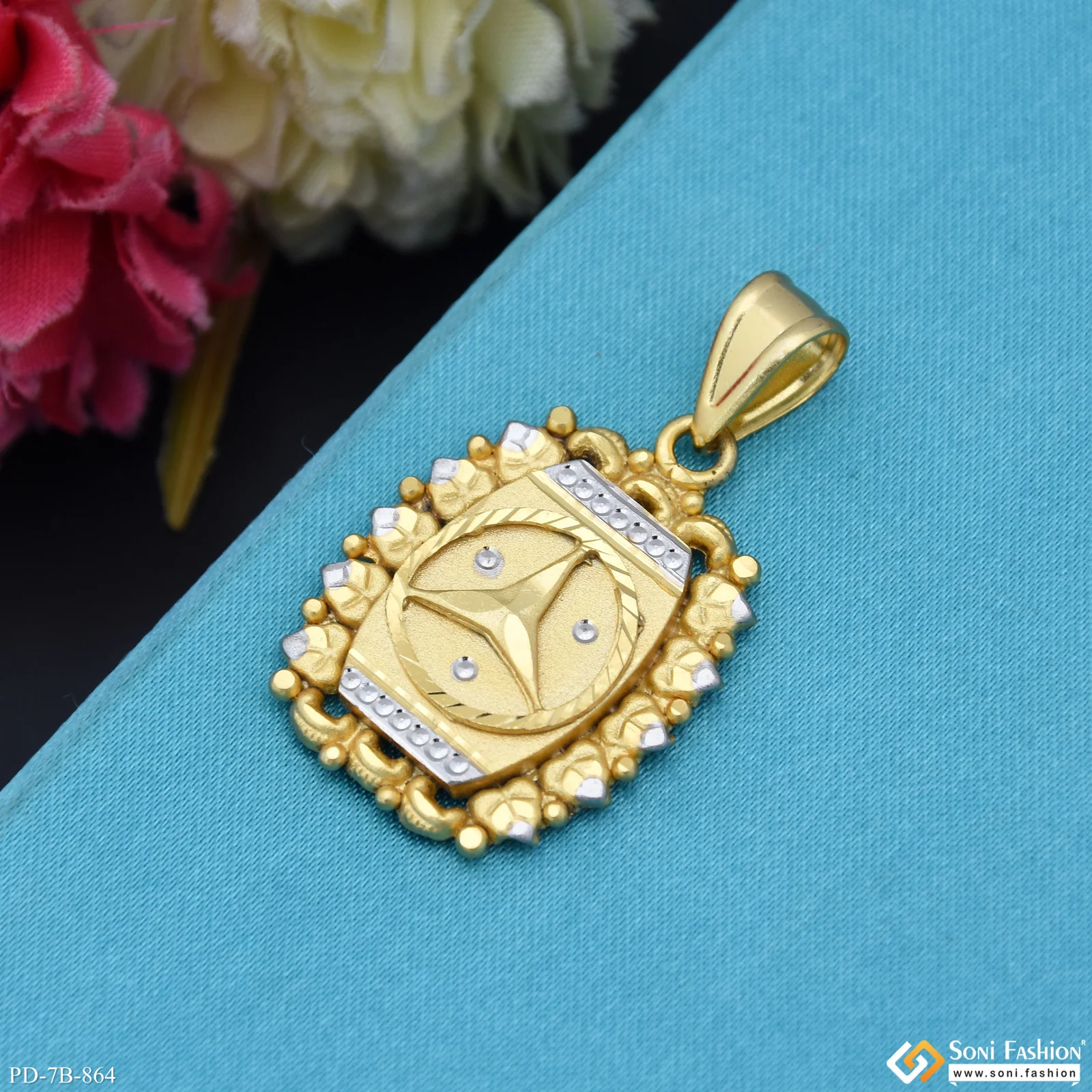 Triangle Excellent Design Gold Plated Pendant for Men - Style B864 - Image 5