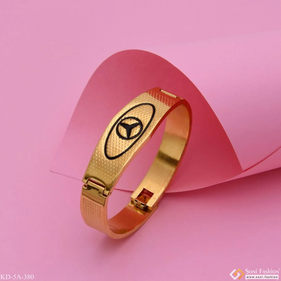 Triangle Exquisite Design High-Quality Golden Color Kada for Men - Style A380 - Image 2