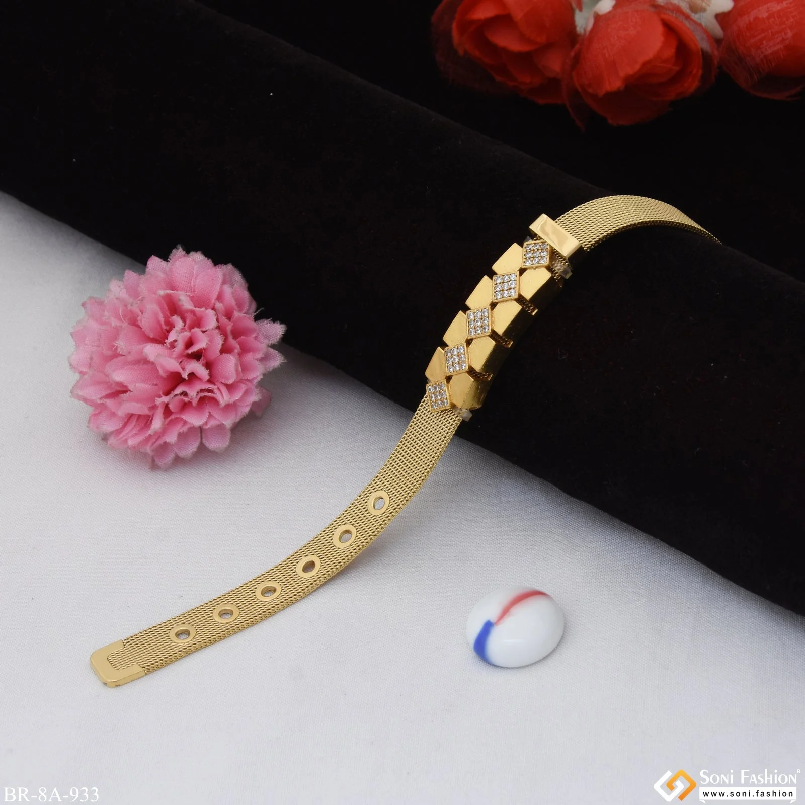 Unique Attractive Design with Diamonds Gold Plated Stainless Steel Bracelet - Style A933 - Image 4