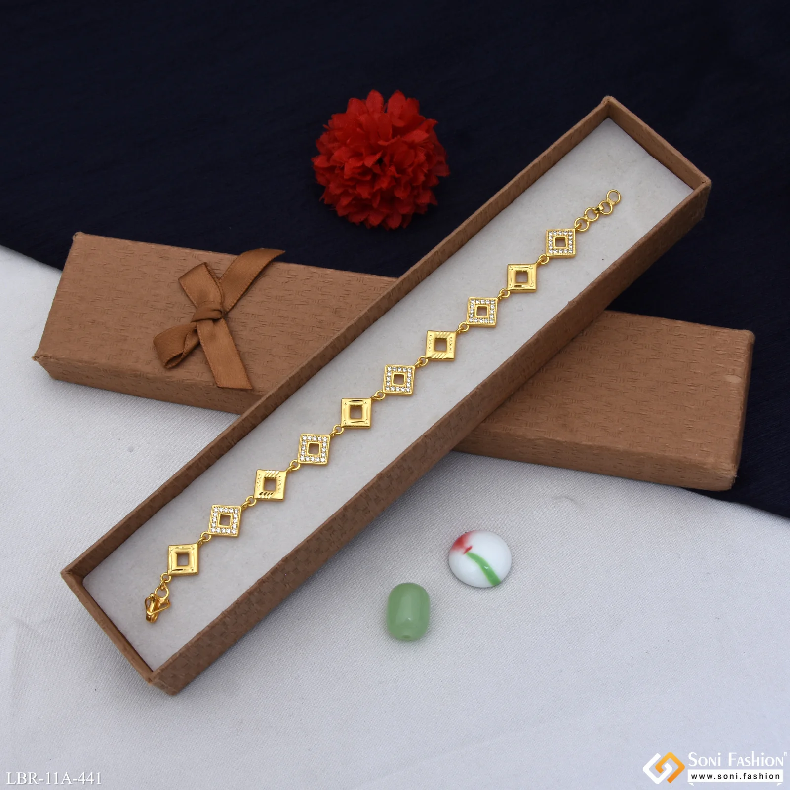 Unique Design Gold Plated Bracelet for Women - Style A441 - Image 4