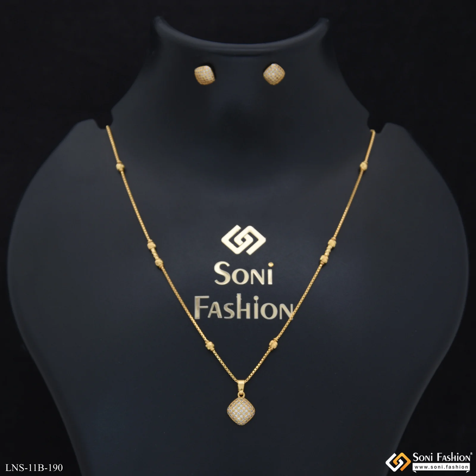 Unique Design Gold Plated Chain Pendant With Earrings for Ladies - Style B190 - Image 2