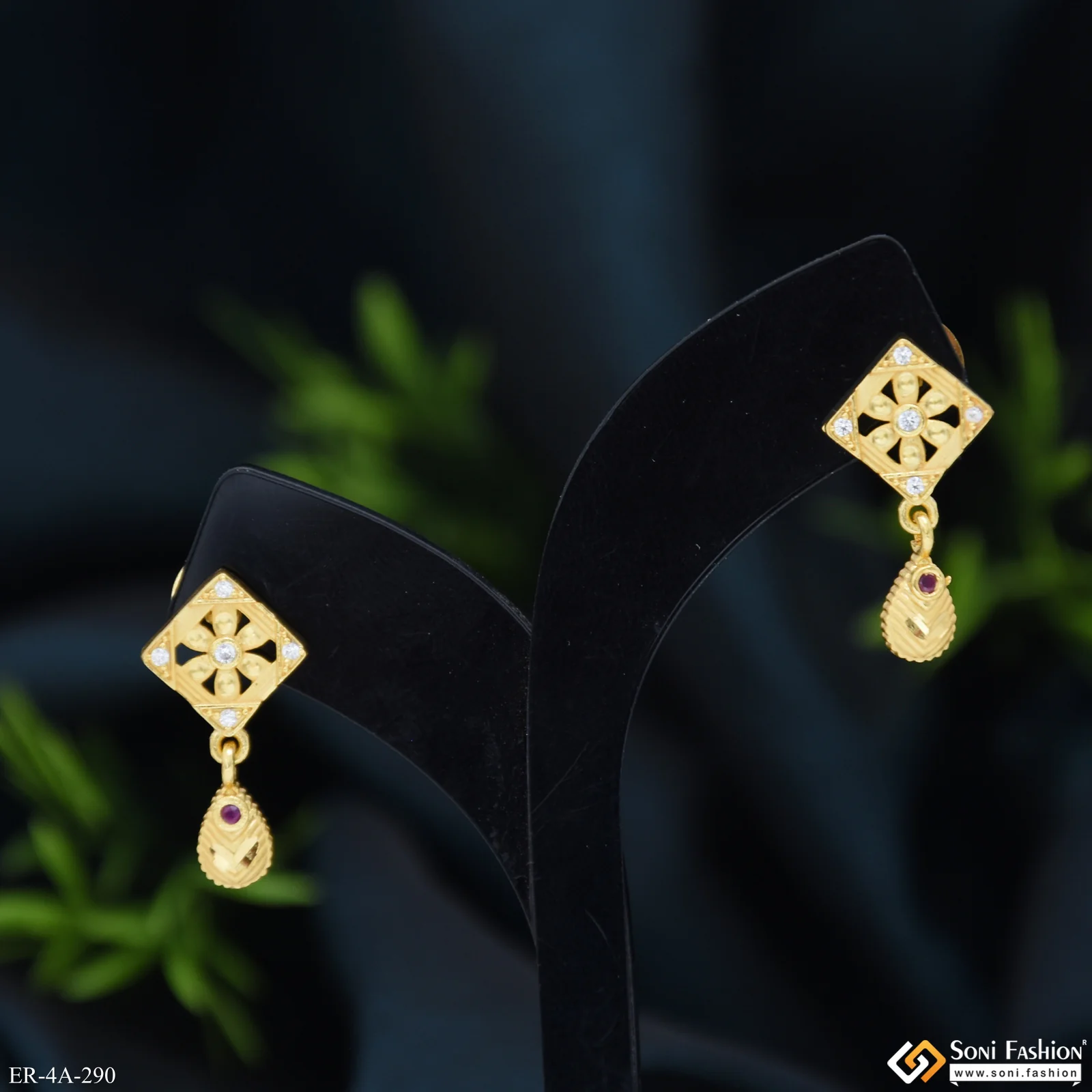 Unique Design Gold Plated Earrings for Ladies - Style A290