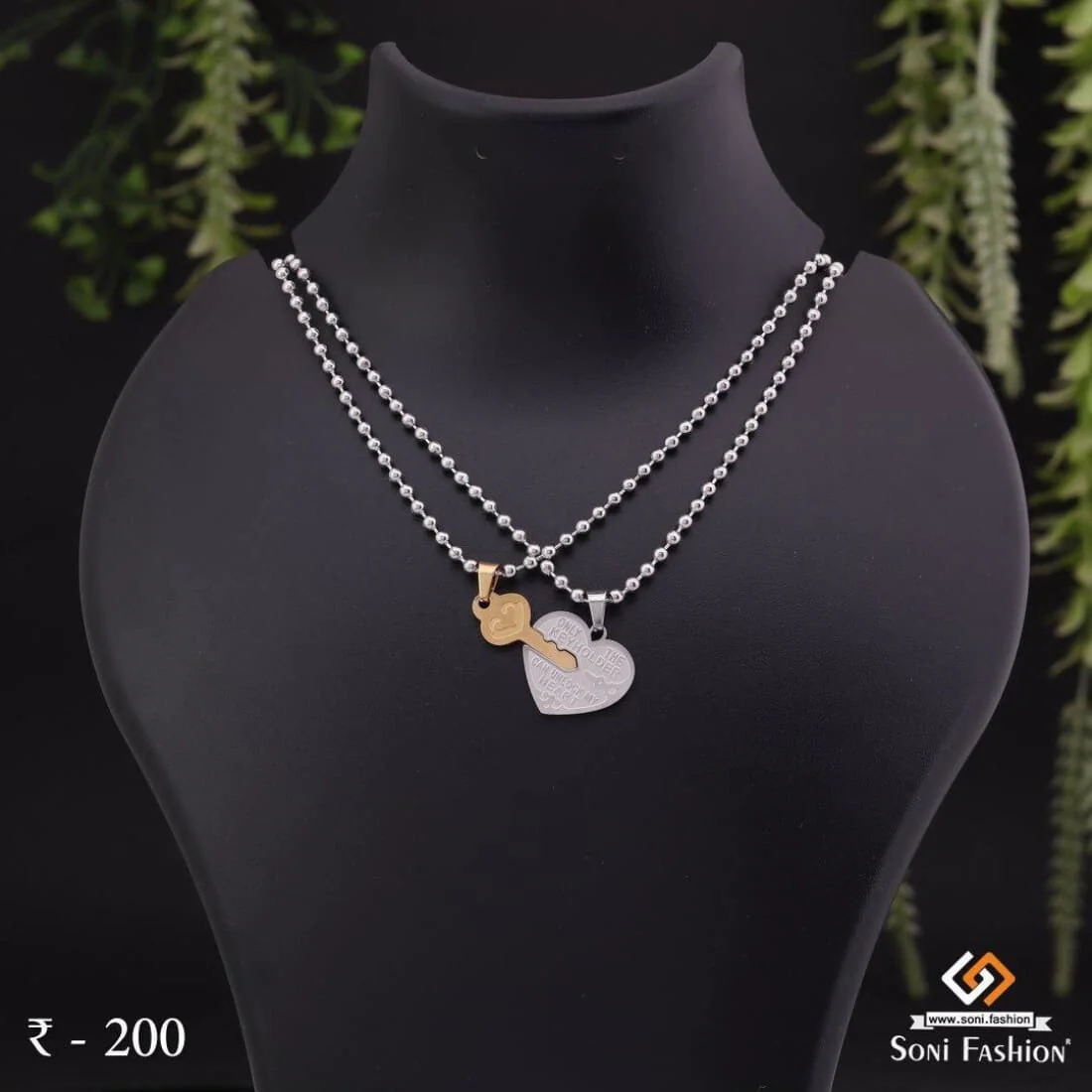 Unlock Hearth with Key Locket With 2 Chain For Valentine Gift Pendant Set - Style A014