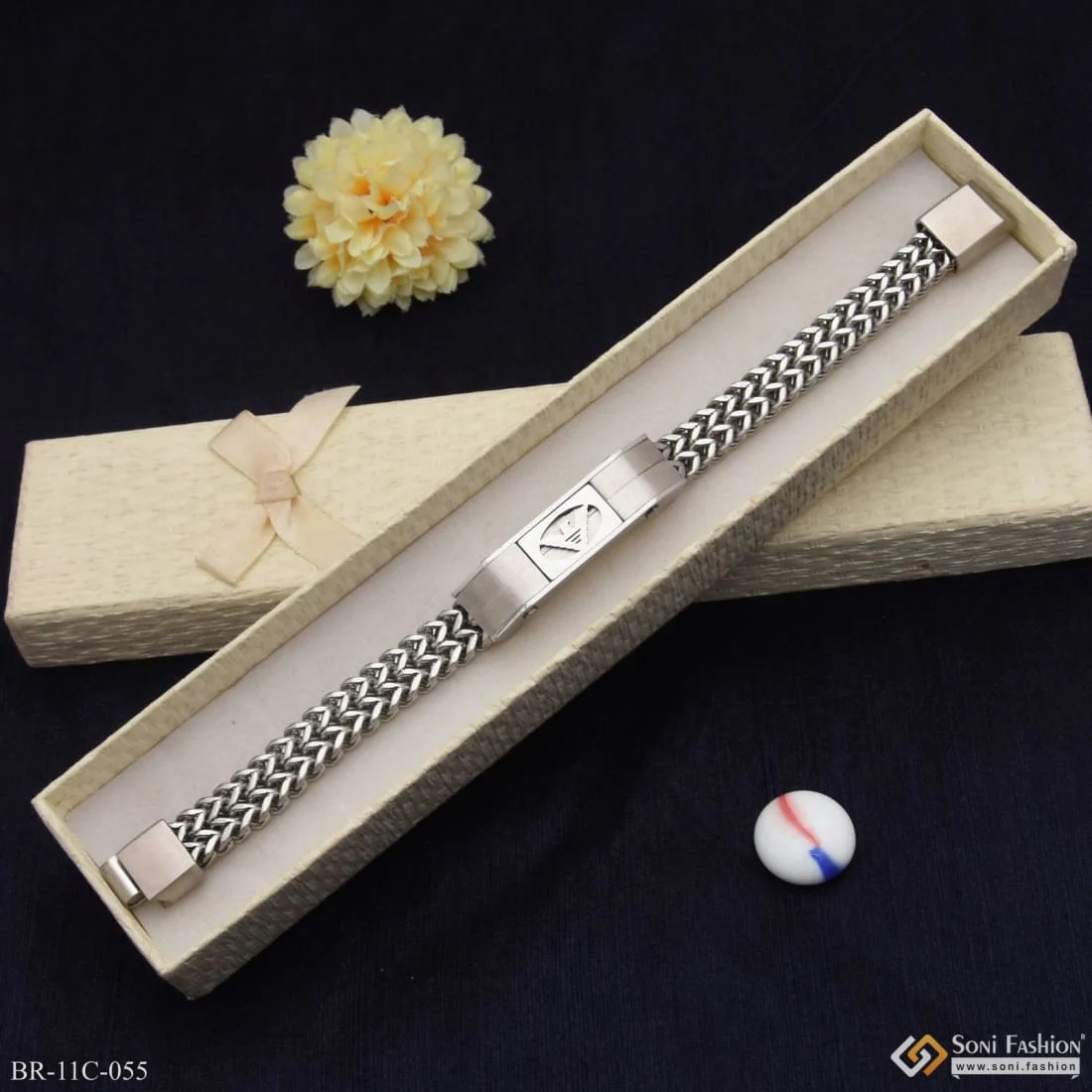 V Shape Classic Design Superior Quality Silver Color Bracelet for Men - Style C055 - Image 4