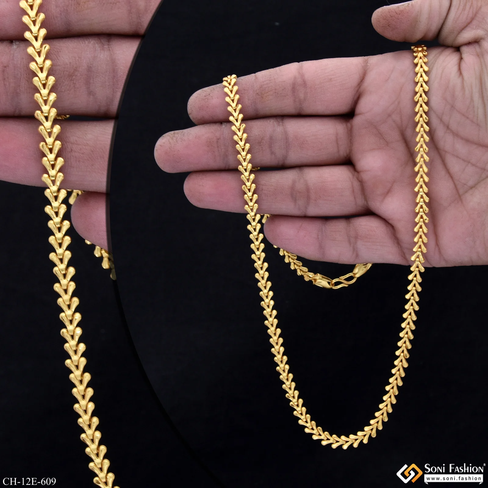 V Shape Prominent Design Gold Plate Chain for Men - Style E609 - Image 2