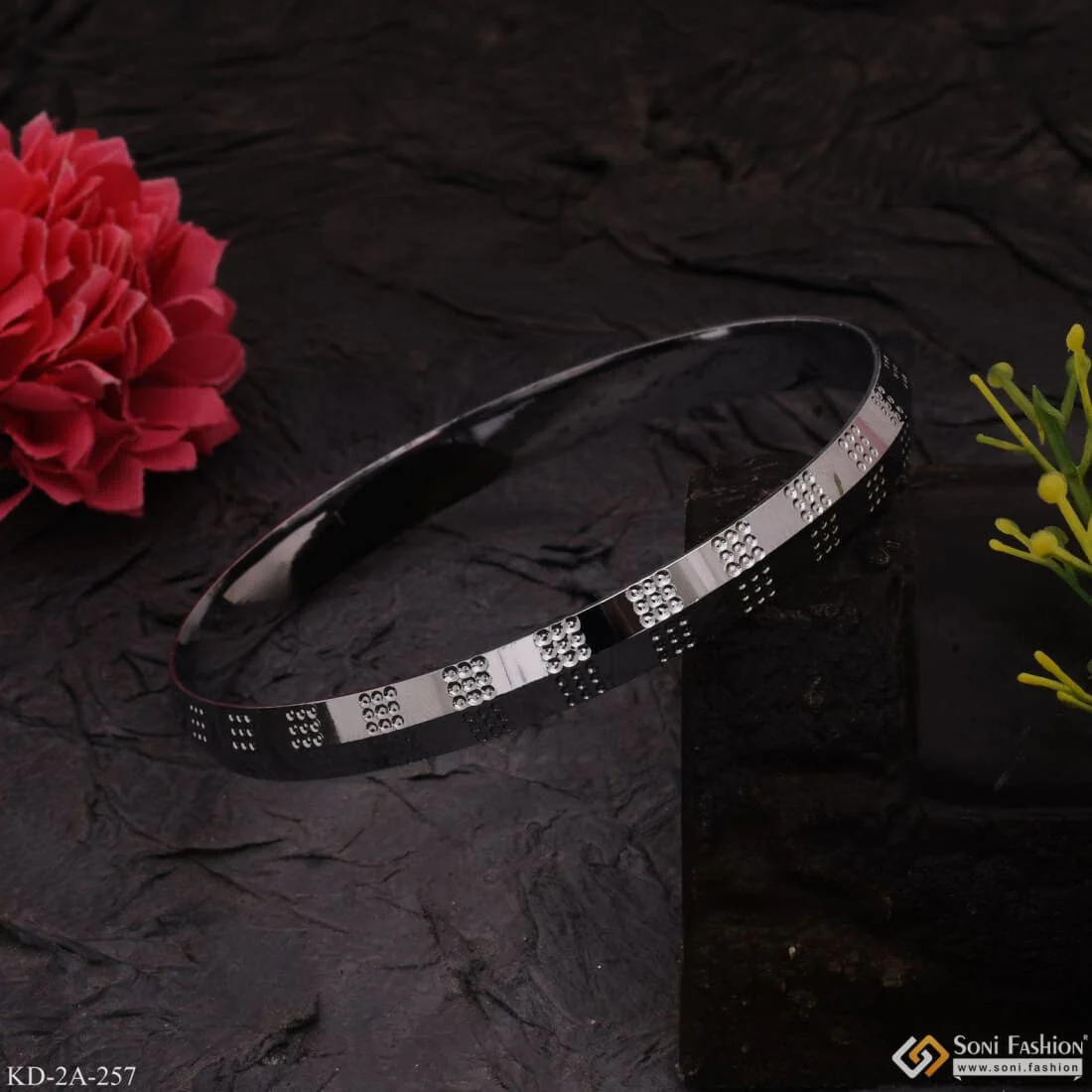 Very Best Punjabi Kada With Silver Color In Round Border For Men - Style A257 - Image 4