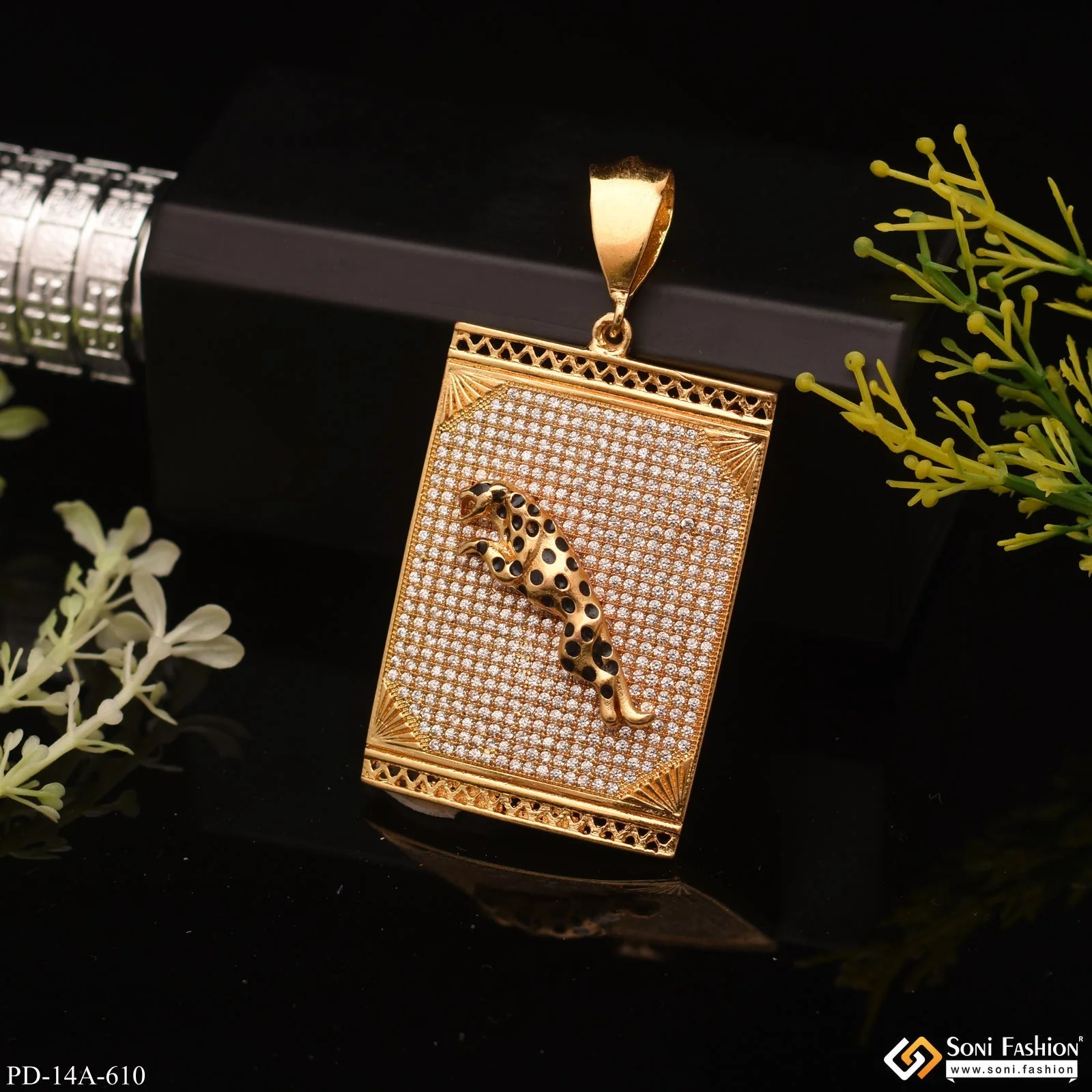 Very Trendy Jaguar In Attractive Diamond Background In Gold Plated Pendant - Style A610 - Image 2